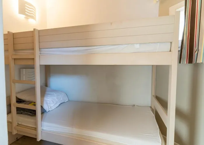 Superb Bohemian Flat For 6 Pers In The Heart Of The Equestrian Centre 164