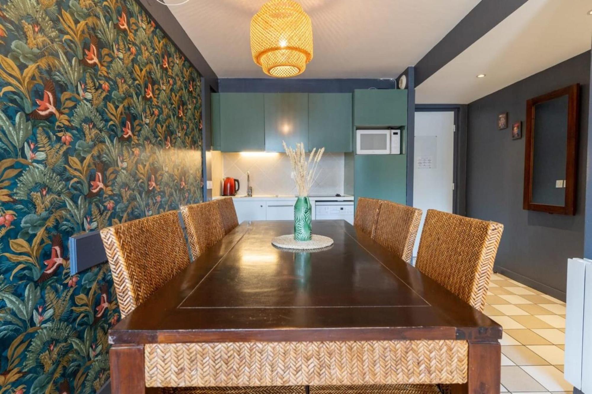 Superb Bohemian Flat For 6 Pers In The Heart Of The Equestrian Centre 164