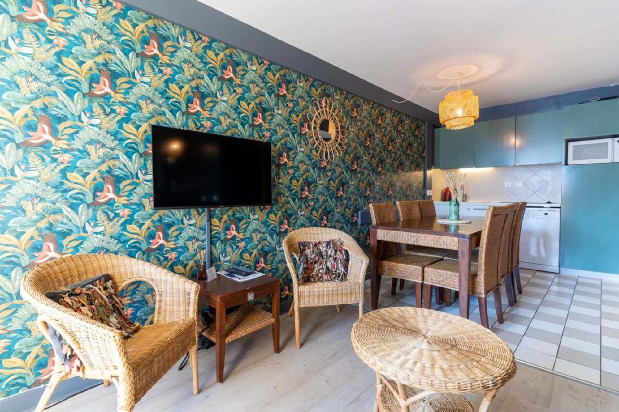 Apartment Superb Bohemian Flat For 6 Pers In The Heart Of The Equestrian Centre 164 *